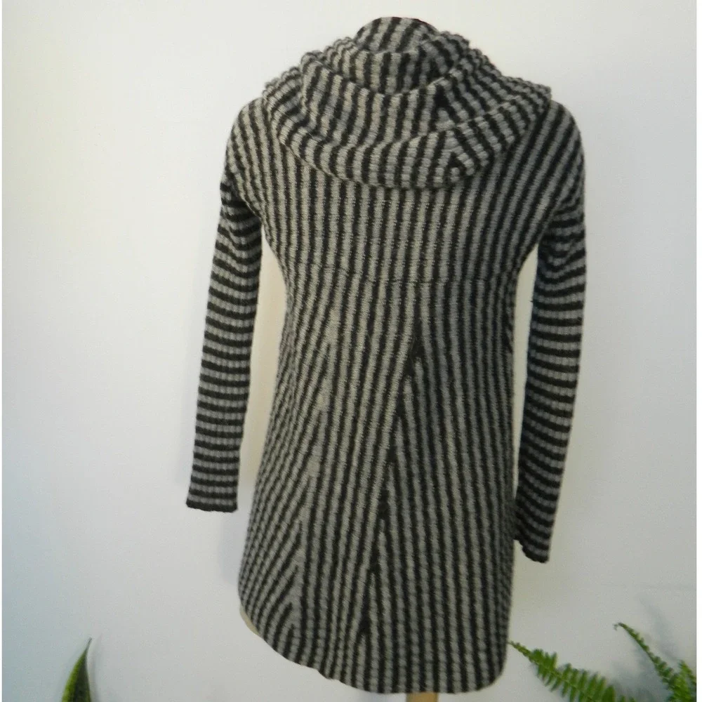Lineamaglia Alpaca Wool‎ Open Cardigan Sweater Womens Medium Black Grey Striped